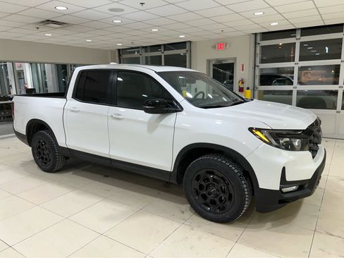 New 2026 Honda Ridgeline TrailSport+ image 1