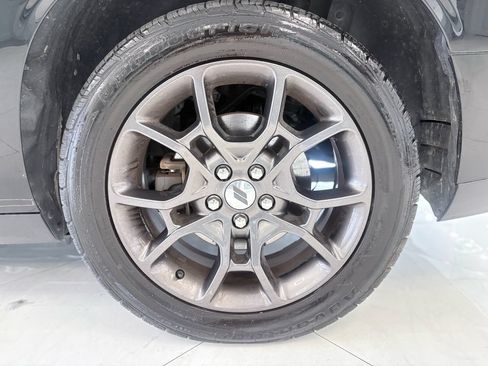 Used 2018 Dodge Challenger GT AWD/4WD image 38