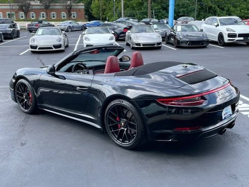 Used 2018 Porsche 911 Carrera 4 GTS AWD/4WD image 9