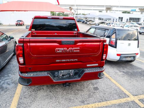 Used 2021 GMC Sierra 1500 Elevation RWD image 10
