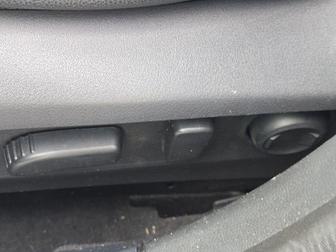 Used 2022 Subaru Outback Wilderness w/ Wilderness Package image 22