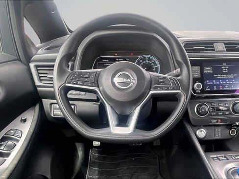 Used 2023 Nissan Leaf S FWD image 5