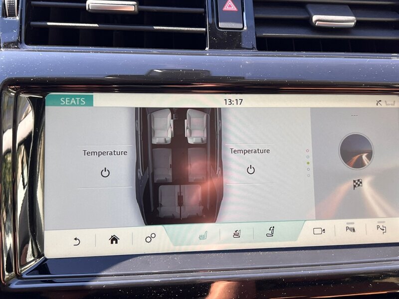 Used 2019 Land Rover Discovery HSE AWD/4WD image 39