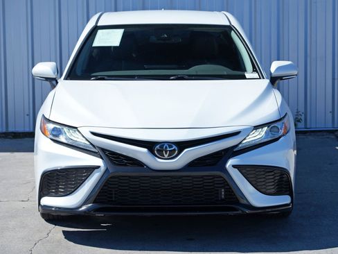 Used 2021 Toyota Camry XSE image 43