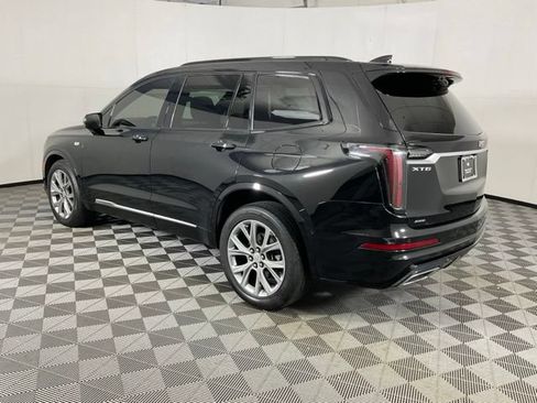Used 2020 Cadillac XT6 Sport w/ Platinum Package AWD/4WD image 4