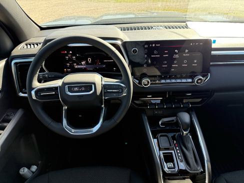 New 2026 GMC Canyon Elevation w/ Convenience Package image 11