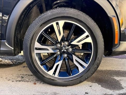 Used 2024 Mitsubishi Eclipse Cross SE image 9