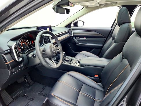Used 2024 MAZDA CX-50 AWD 2.5 Turbo w/ Premium Pkg image 9