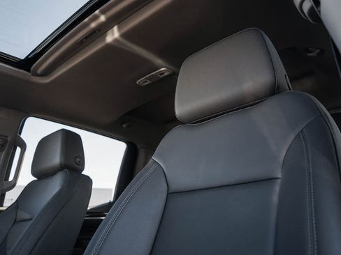 New 2026 Chevrolet Silverado 1500 LT Trail Boss w/ LT Trail Boss Premium Package image 18