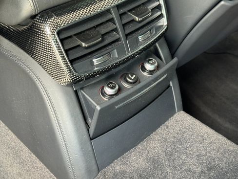 Used 2014 Audi S8 AWD/4WD image 64