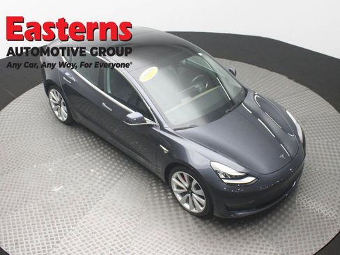 Used 2019 Tesla Model 3 Performance AWD/4WD image 3