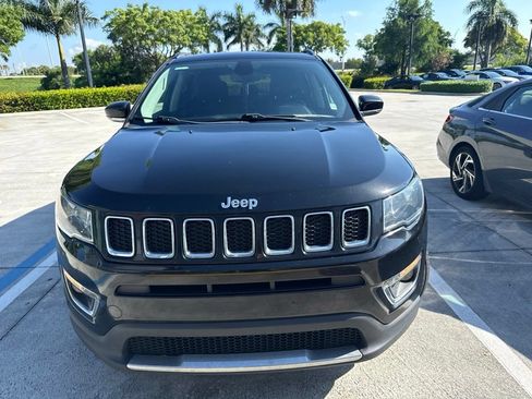 Used 2020 Jeep Compass Limited AWD/4WD image 2