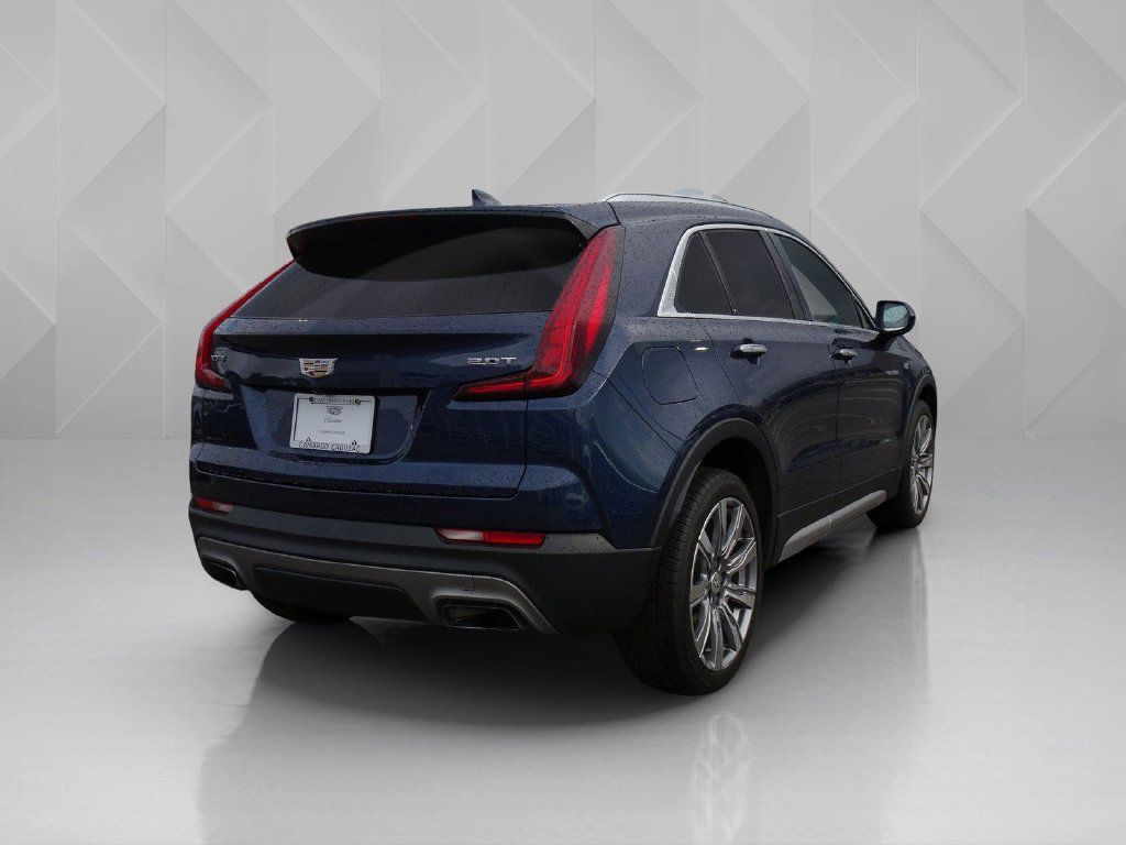 Used 2019 Cadillac XT4 Premium Luxury FWD image 5