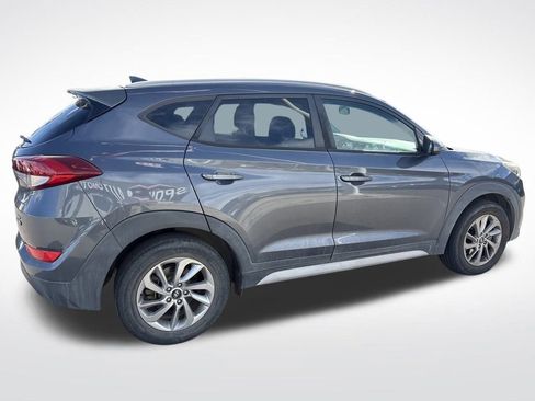Used 2018 Hyundai Tucson SEL image 5