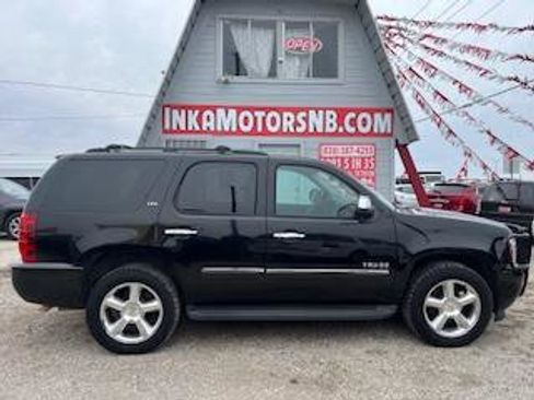 Used 2011 Chevrolet Tahoe LTZ image 8