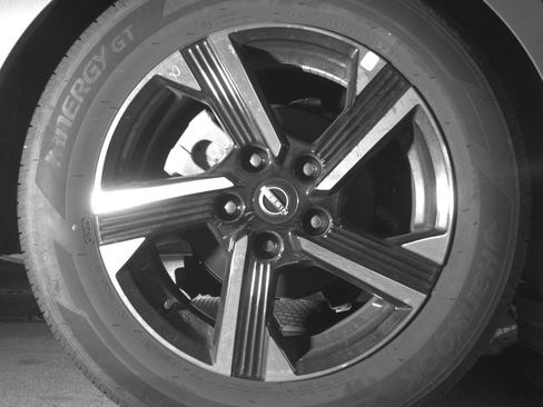 Used 2025 Nissan Sentra SV image 15