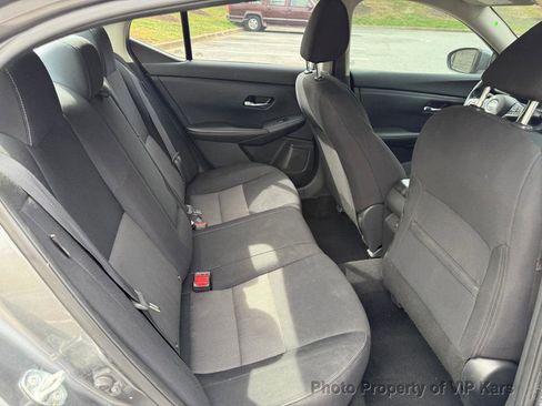 Used 2021 Nissan Sentra SV image 11