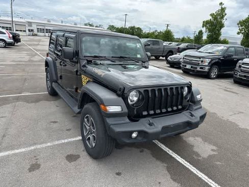 Used 2022 Jeep Wrangler Unlimited Sport AWD/4WD image 20