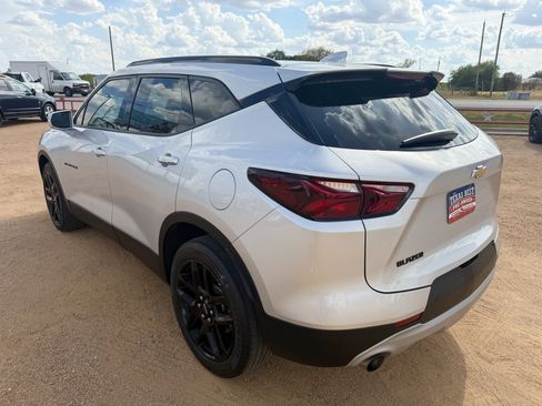 Used 2019 Chevrolet Blazer LT FWD image 8