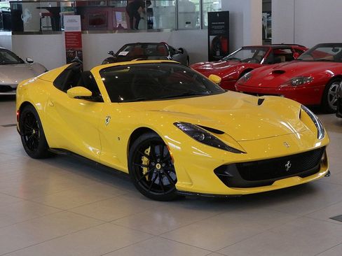 Certified 2021 Ferrari 812 GTS image 7