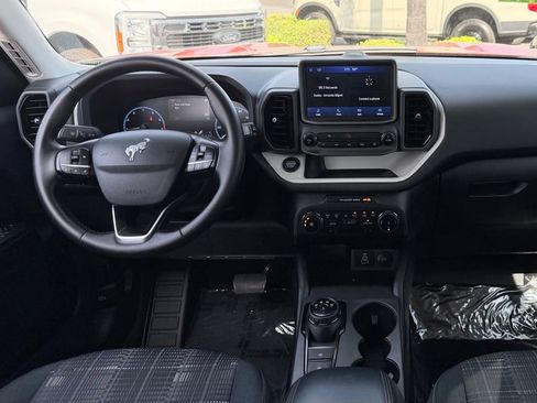 Certified 2024 Ford Bronco Sport Heritage w/ Heritage Convenience Package AWD/4WD image 32