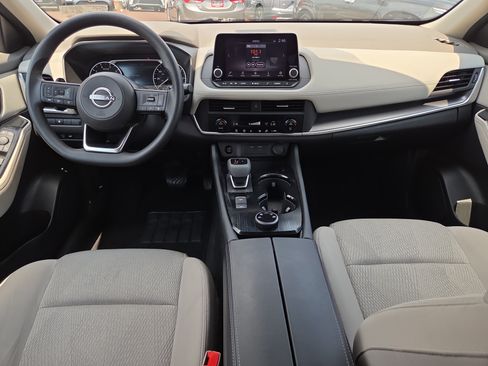 Used 2024 Nissan Rogue SV AWD/4WD image 20