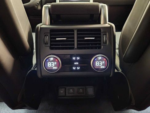 Used 2026 Land Rover Discovery S AWD/4WD image 28