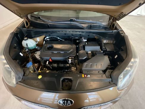 Used 2017 Kia Sportage LX image 24