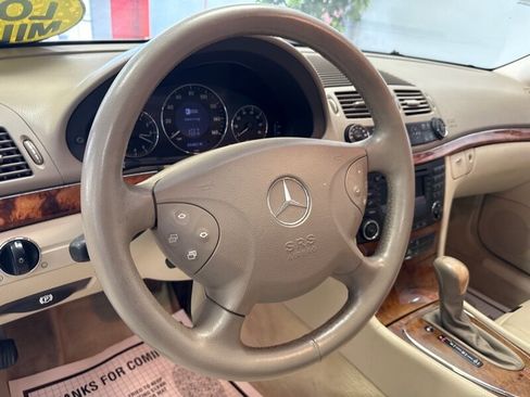 Used 2003 Mercedes-Benz E 320 Sedan image 19