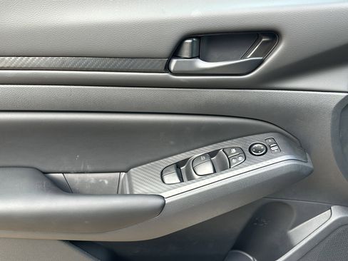 New 2025 Nissan Altima 2.5 S image 14