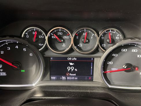 Used 2021 Chevrolet Tahoe LT image 17