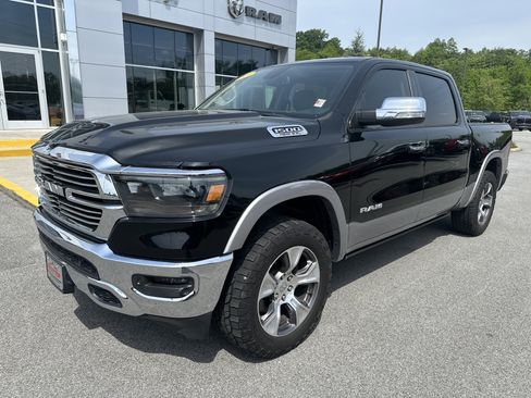 Used 2020 RAM 1500 Laramie AWD/4WD image 2