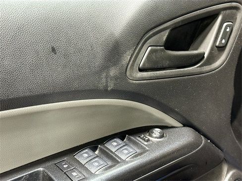 Used 2021 Chevrolet Colorado W/T w/ Custom Special Edition image 19