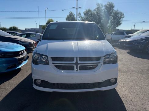 Used 2017 Dodge Grand Caravan GT image 6