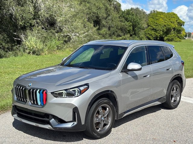 Used 2024 BMW X1 xDrive28i AWD/4WD image 1