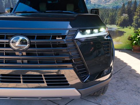 Used 2025 Lexus GX 550 AWD/4WD image 44