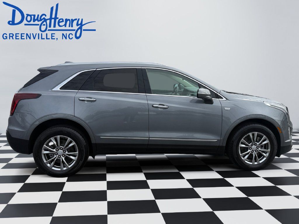 Used 2021 Cadillac XT5 Premium Luxury FWD image 6