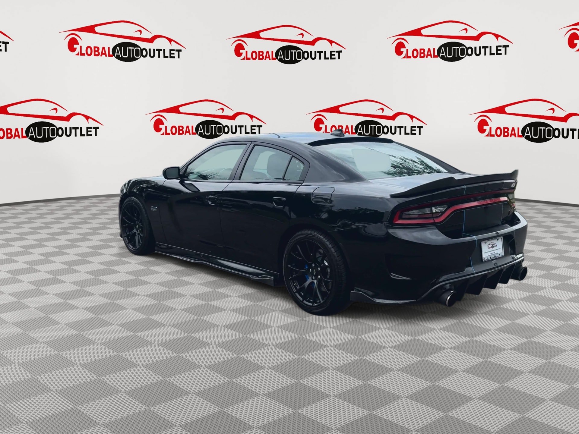 Used 2019 Dodge Charger Scat Pack w/ Dynamics Package RWD image 7