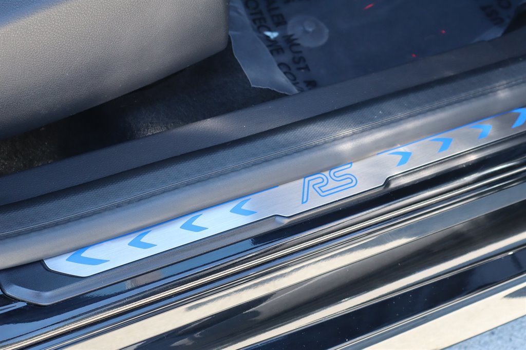 Used 2017 Ford Focus RS AWD/4WD image 43