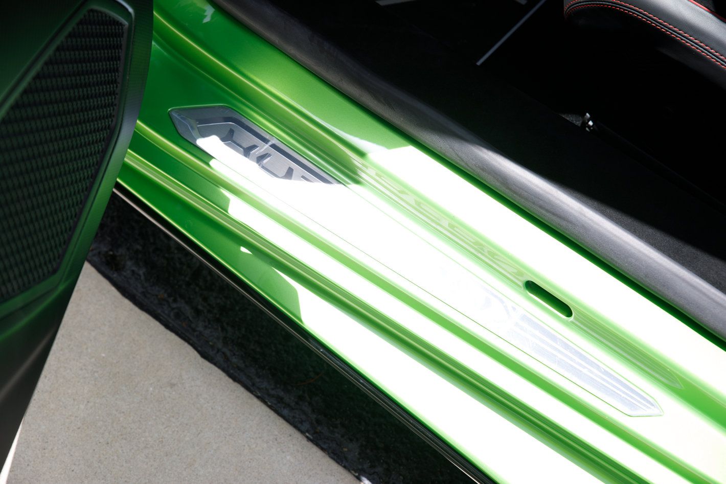 Used 2023 Lamborghini Huracan STO RWD image 36
