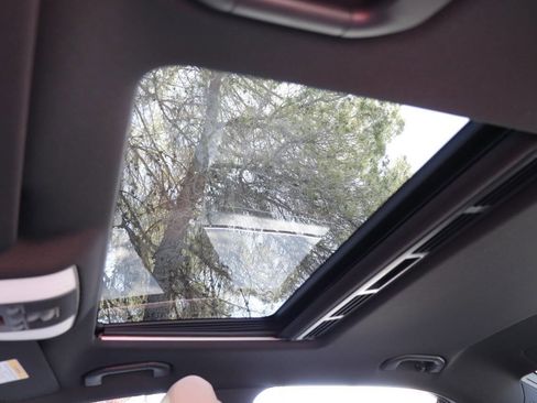 Used 2012 Mercedes-Benz E 350 Sedan image 21