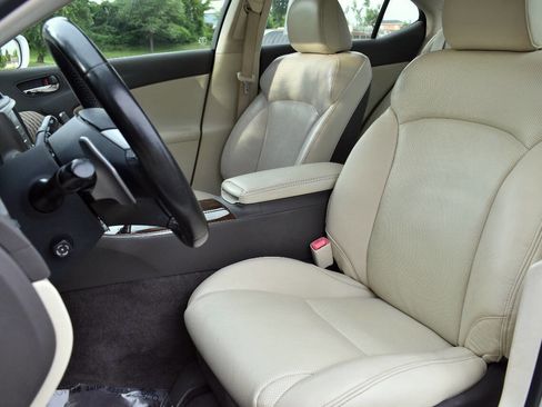 Used 2013 Lexus IS 250 AWD w/ Luxury Plus Pkg Value Edition image 12