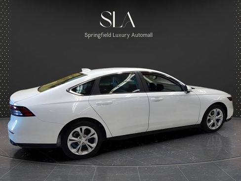 Used 2025 Honda Accord LX image 7