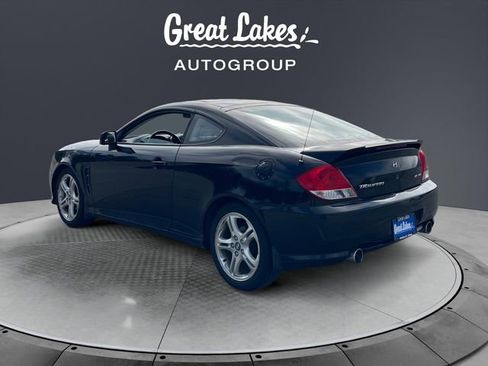 Used 2005 Hyundai Tiburon SE image 3