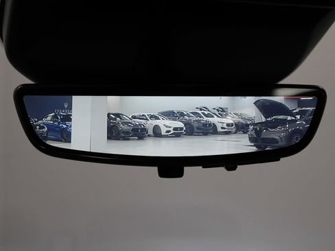 Used 2023 Cadillac Escalade ESV Sport Platinum w/ LPO, ONYX Package image 34