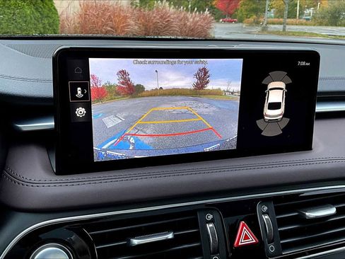 Used 2022 Genesis G70 2.0T w/ Prestige Package image 28