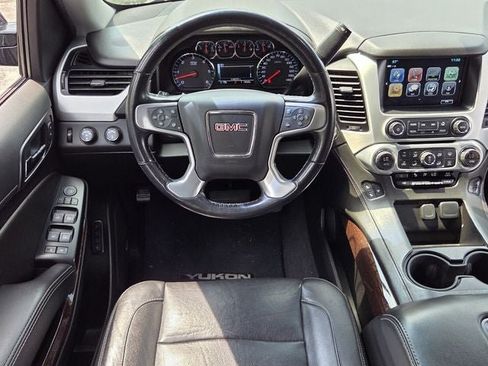 Used 2020 GMC Yukon XL SLT AWD/4WD image 13