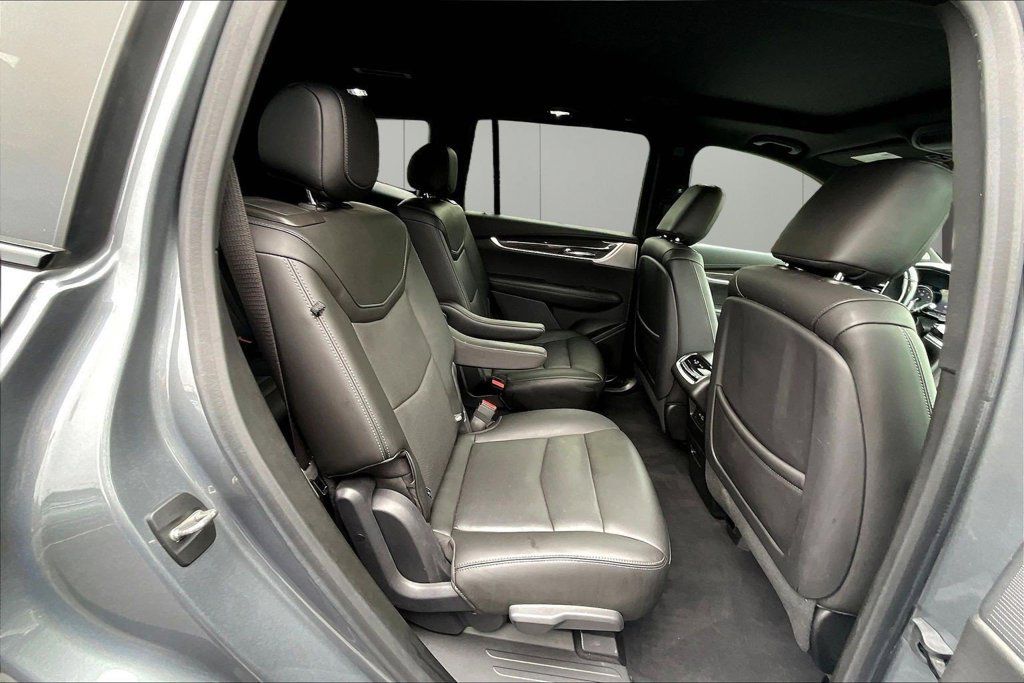 Used 2021 Cadillac XT6 Sport AWD/4WD image 24