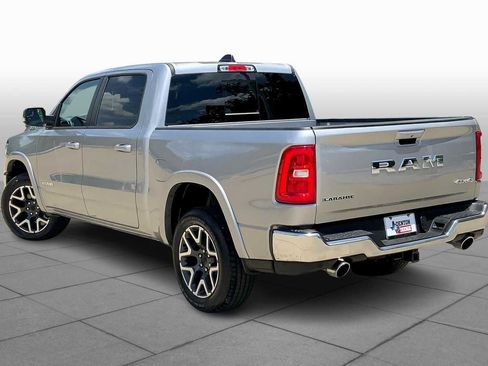Used 2025 RAM 1500 Laramie AWD/4WD image 10