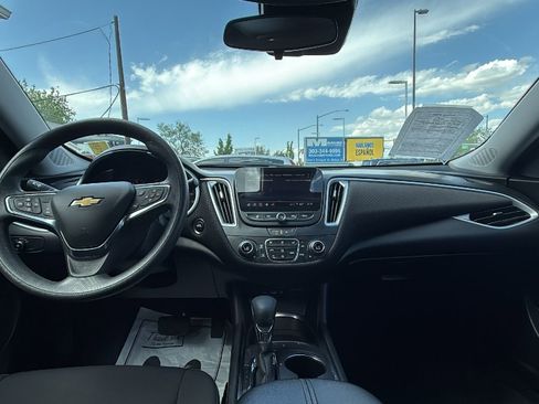 Used 2023 Chevrolet Malibu LT image 14
